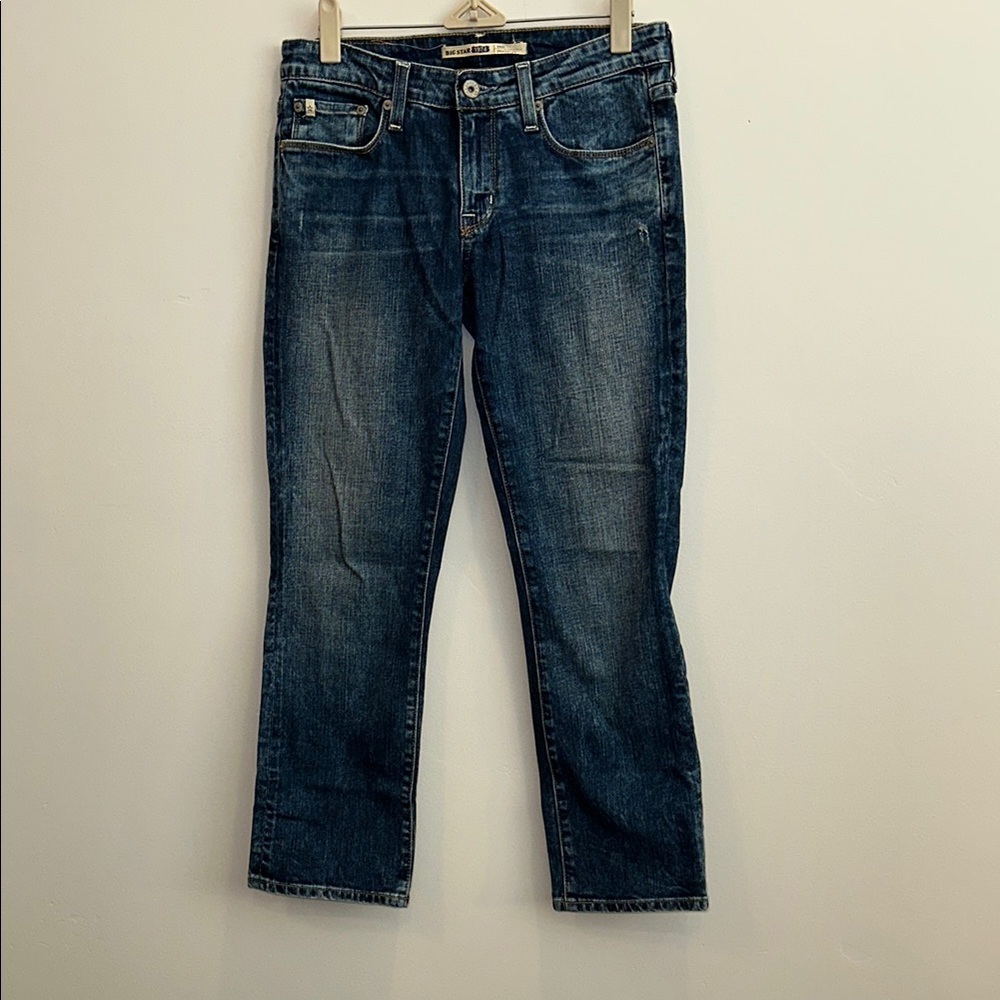 Big Star Nikki Straight Leg Blue Jeans. Size 26.